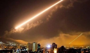 Siyonist rejim Suriye'de askeri noktalara saldırdı: 5 ölü