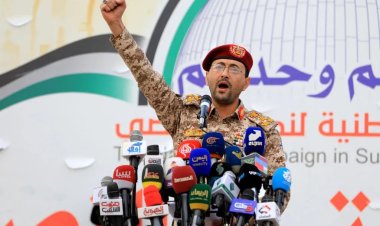 Yahya Seri: Tel Aviv'de askeri hedefi balistik füzeyle vurduk