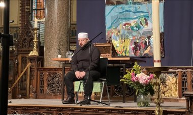 Gazze'de şehid düşenler, Hollanda'daki kilisede Kur'an-ı Kerim tilavetiyle anıldı