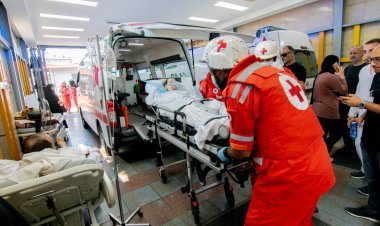 İşgalci İsrail'in bombardımanı altındaki Lübnan'da sağlık sistemi alarm veriyor