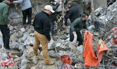 Soykırımcı İsrail Baalbek'e saldırdı: En az 60 kişi şehid oldu