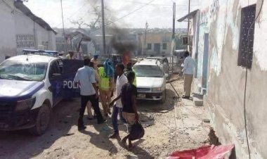 Somali'de polis akademisine canlı bomba saldırısı