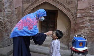 Afganistan'da 6,2 milyon çocuk için çocuk felci aşı kampanyası başladı