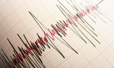Papua Yeni Gine'de 6 büyüklüğünde deprem