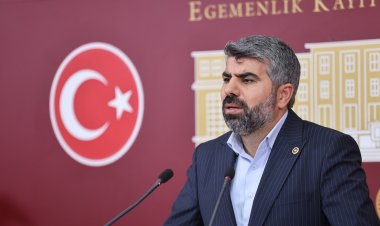 Parlamenterê HUDA PARê Dînç: Hemû bazirganîya bi rejîma îşxalker re bêne qutkirin!