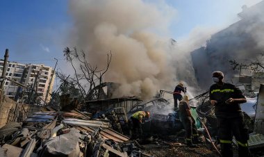 Katil İsrail'in Lübnan'a saldırılarında şehid sayısı 3 bin 50'ye yükseldi