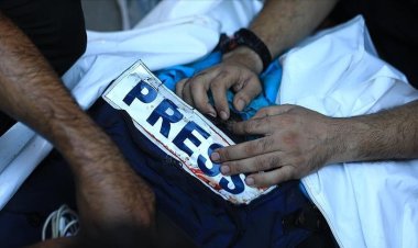Katil İsrail'in, Gazze'de katlettiği gazeteci sayısı 184'e çıktı