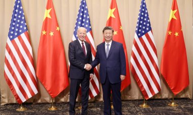 Biden ve Şi, APEC Zivesi'nde görüştü