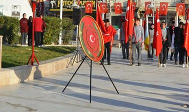 10 Kasım törenine katılmayan öğrencinin velisine "gerekçe" tebliğatı