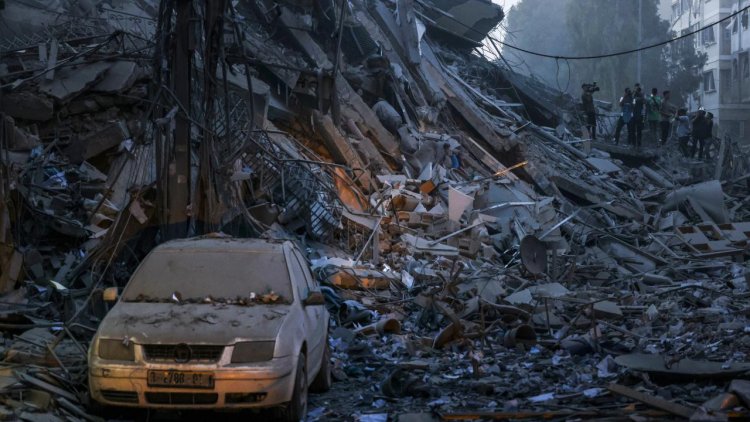 Katil İsrail Gazze'de katliamlarını aralıksız sürdürüyor: 20 şehid
