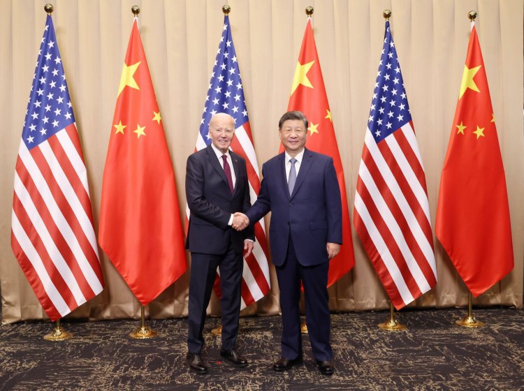 Biden ve Şi, APEC Zivesi'nde görüştü