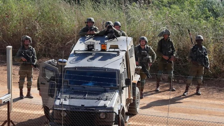 İşgalci İsrail, ateşkes sonrası evlerine dönen Lübnanlılara engel oluyor