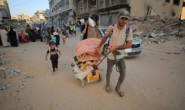 İşgalci İsrail, Beyt Lahiya'da Filistinlileri göçe zorluyor