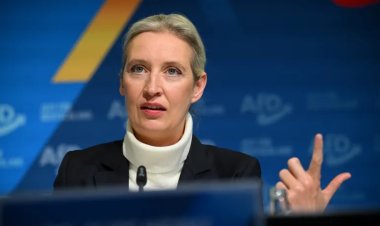 Almanya’da AfD ilk başbakan adayını belirledi: Alice Weidel sahneye çıkıyor