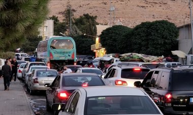 Lübnan ile Suriye arasındaki sınır kapısında yoğunluktan  arbede yaşandı