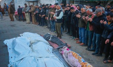 Katil İsrail’in Beyt Hanun’a düzenlediği saldırıda akraba iki aileden 25 kişi şehid düştü