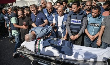 Gazze'de katledilen gazetecilerin sayısı 196'ya yükseldi
