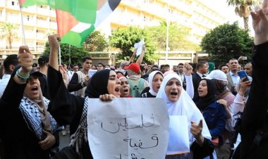 Mısır üniversitelerinde Filistin kefiyesi giyilmesi yasaklandı