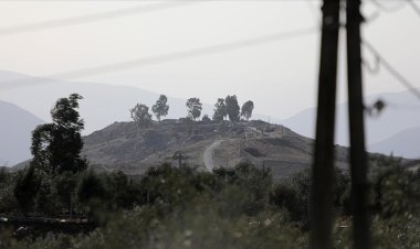 İşgalci İsrail, Suriye'nin Dera kentinde de toprak işgal etti