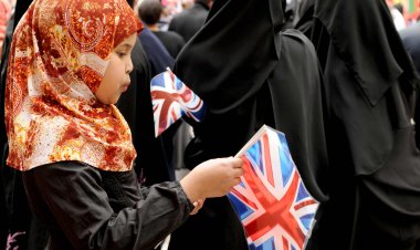 İngiltere'de Müslüman karşıtı nefret suçlarındaki artış endişe verici