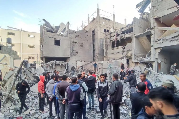 Nuseyrat'ta işgalci İsrail saldırısı 5 şehit