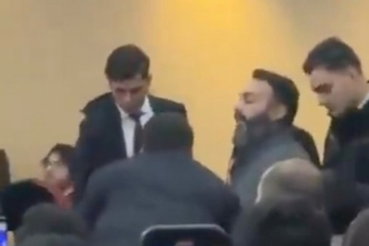 Cumhurbaşkanı Erdoğan'ı protesto eden 9 aktivist tahliye edildi