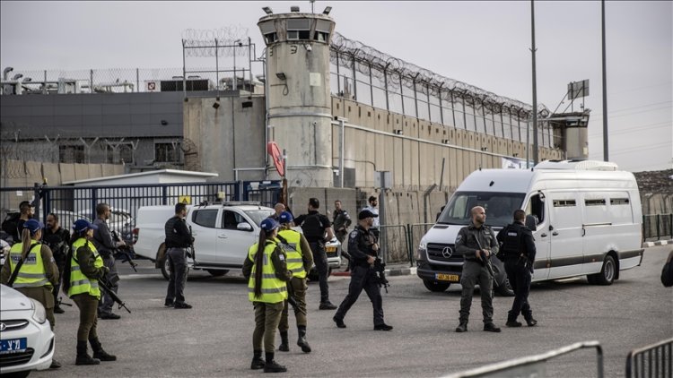 İsrail hapishanesinde son 24 saatte Gazzeli 5 esir hayatını kaybetti