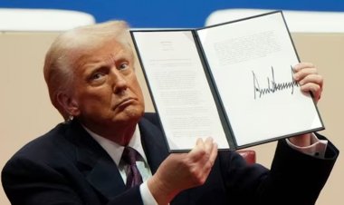 Trump, Alaska'da petrol ve doğal gaz aramak için kararname imzaladı