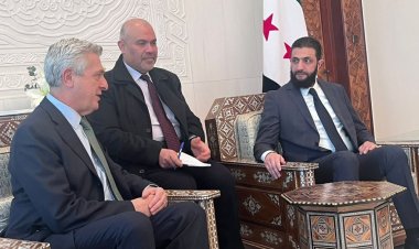 BM Komiseri Grandi, Şara ile mülteci dönüşünü görüştü