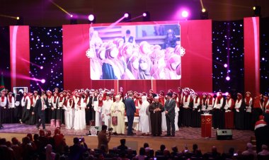 Cezayir Ulu Camii'nde 500 Kur'an ezbercisi onurlandırıldı