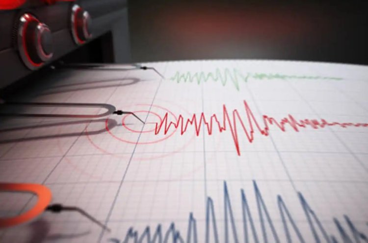 Endonezya'da 6,2 büyüklüğünde deprem