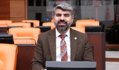 HÜDA PAR’dan başıboş köpeklerle ilgili soru önergesi