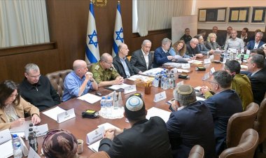 Hamas'ın açıklamasından sonra Netanyahu görüşmeler yapıyor