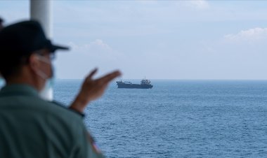 Çin, Kanada savaş gemisinin Tayvan Boğazı geçişine tepki gösterdi