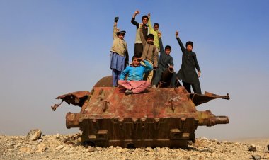 İslam Emirliği: Afganlar Sovyetleri kovarak tarihi bir zafer kazandı