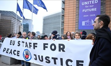 AB çalışanları, AB-İsrail toplantısını protesto etti