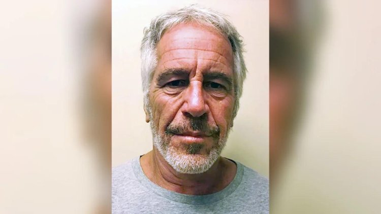 ABD Adalet Bakanı Bondi: Epstein'la ilgili bazı bilgiler açıklanacak