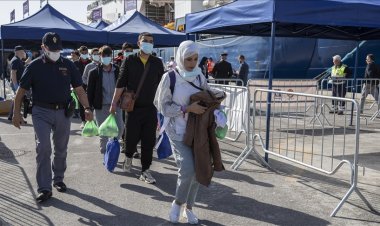 İtalya gemide bekletilen düzensiz göçmenlere tazminat ödeyecek