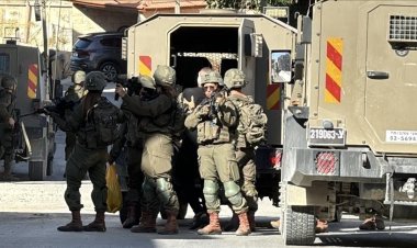 İşgalci İsrail, Batı Şeria'da 5 Filistinliyi gözaltına aldı