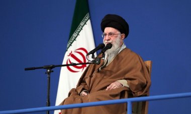 İran lideri Hamaney, uranyum zenginleştirmenin durdurulmasını içeren ABD teklifini reddetti