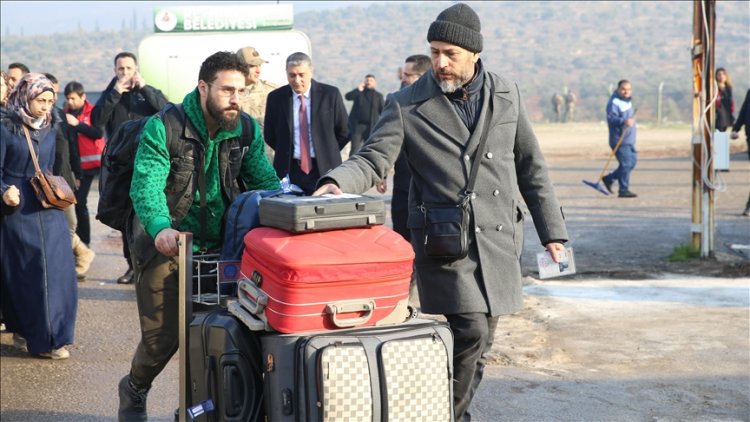 Suriye'de ülke içinde yerinden edilmiş 750 bin kişi evine döndü