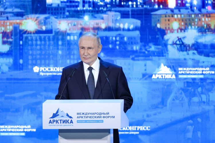 Putin, Ukrayna'da demokratik seçimler için geçici yönetim önerdi