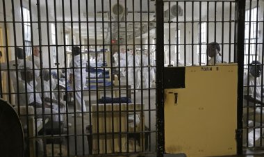 ABD'de 2 bini aşkın cezaevi çalışanının kovulması nedeniyle bazı mahkumlar erken tahliye edilecek