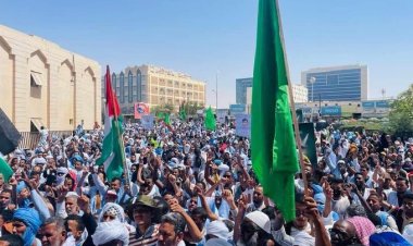 Moritanya'da İsrail'in Gazze soykırımına karşı büyük protesto: ABD ile diplomatik ilişkiler kesilsin!