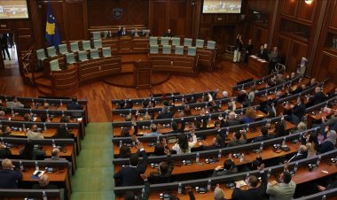 Kosova Meclisi, yeni başkanını dördüncü tur oylamada da seçemedi