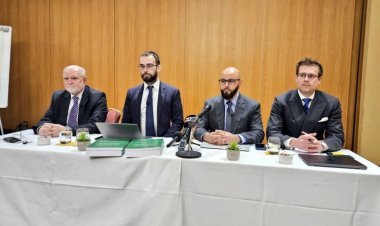 İngiltere'de Hamas'ın "terör örgütü" listesinden çıkarılması için başvuru yapan avukatlar tehdit ediliyor