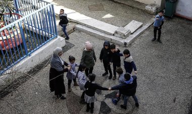 UNRWA: İsrail Doğu Kudüs'te 800 çocuğun eğitim hakkını tehdit ediyor