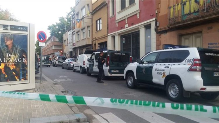 İspanyol medyası: Barcelona'da, Hizbullah'a drone parçaları tedarik eden üç kişi tutuklandı