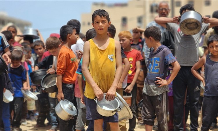 HAMAS, 'açlık' suçuna karşı uyardı