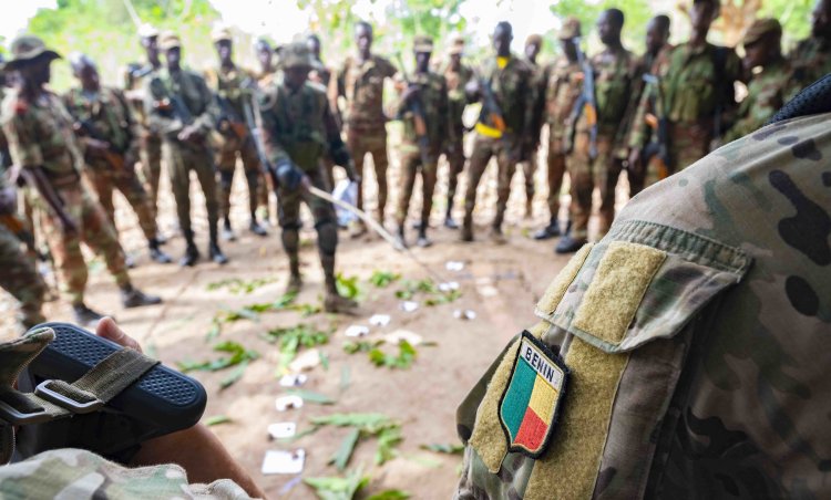 Benin'de askerlere yönelik saldırıda 8 asker öldü